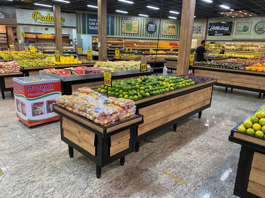 Mobiliario em Madeira